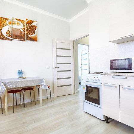 Apartment On Kabanbay Batyra Avenue 29 Astana Exterior foto
